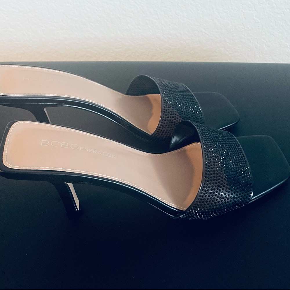 BCBGENERATION Maxari-2 Dress Sandal - Picture 2 of 6